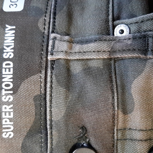 Repreve Camo jeans. NWT - Picture 6 of 6